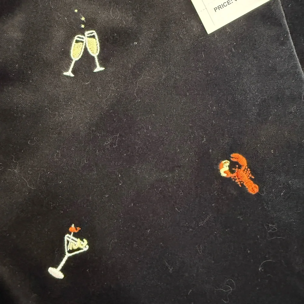 Vineyard Vines Women’s Black Velvet Pant with Colorful Embroidery!! NWT size 4. - Picture 4 of 4